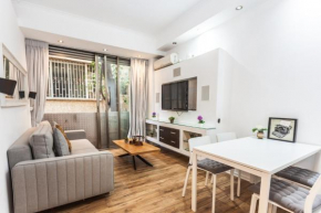 Amazing 2 bedrooms apartment in the down town
